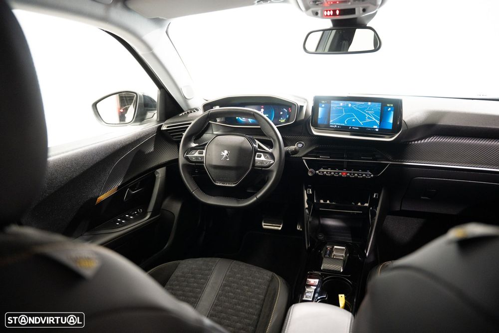 Peugeot e-2008 50 kWh Allure - 8
