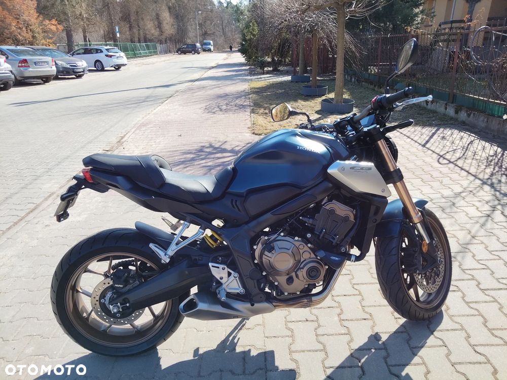 Honda CB - 3