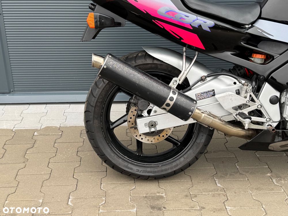 Honda CBR - 4