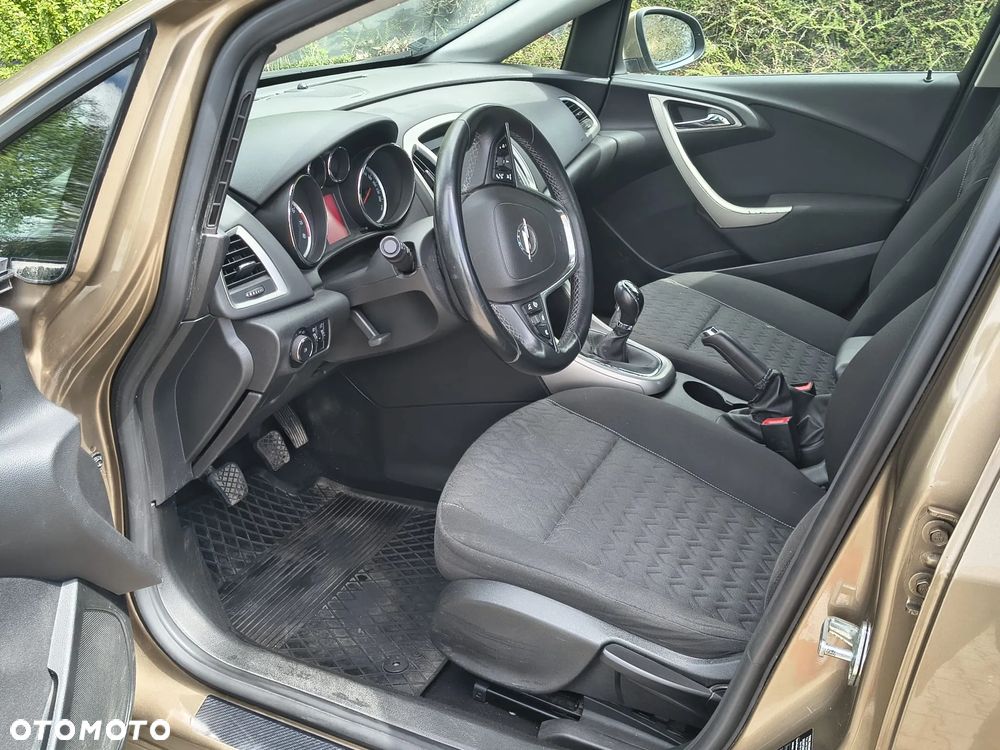 Opel Astra 1.4 T Active - 27