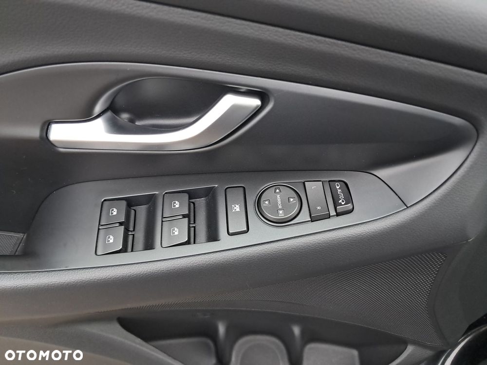 Hyundai i30 - 14