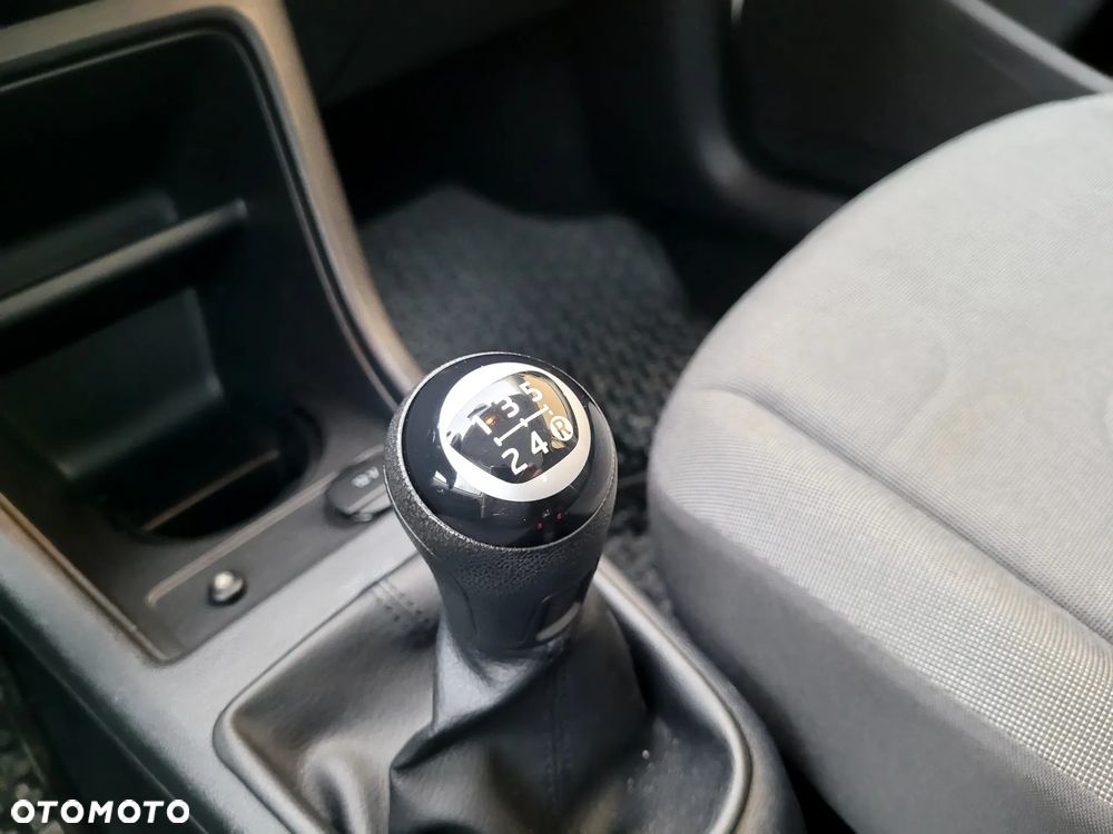 Volkswagen up! BlueMotion Technology move - 16