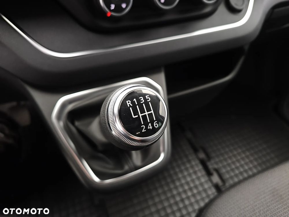 Renault Trafic Kombi 2.0 Blue dCi L2 Equilibre - 17