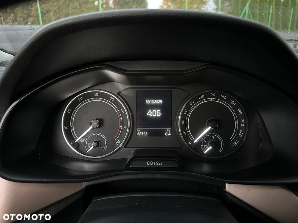 Skoda Kamiq 1.0 TSI Style - 29