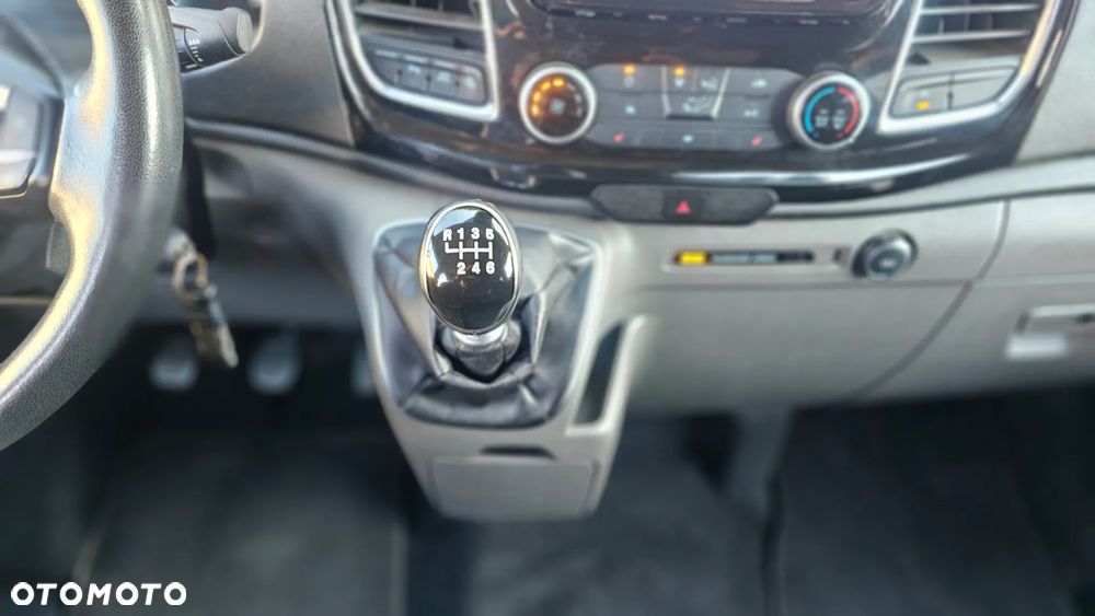 Ford Transit Custom - 10