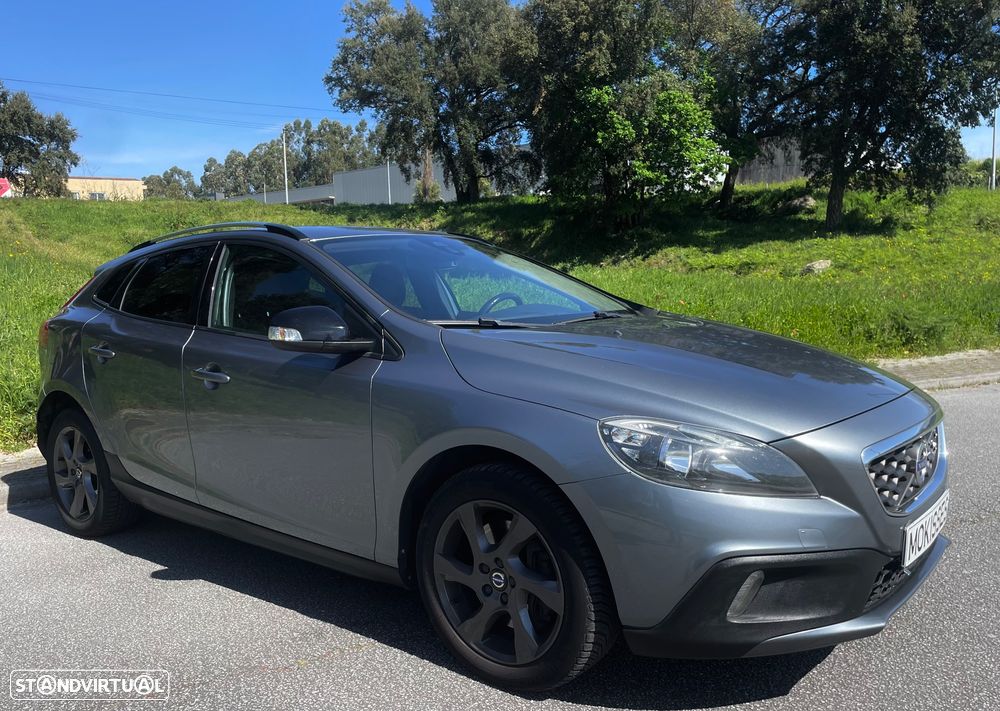 Volvo V40 Cross Country D2 Momentum - 16