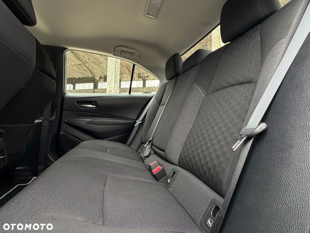 Toyota Corolla 1.8 Hybrid Comfort - 15