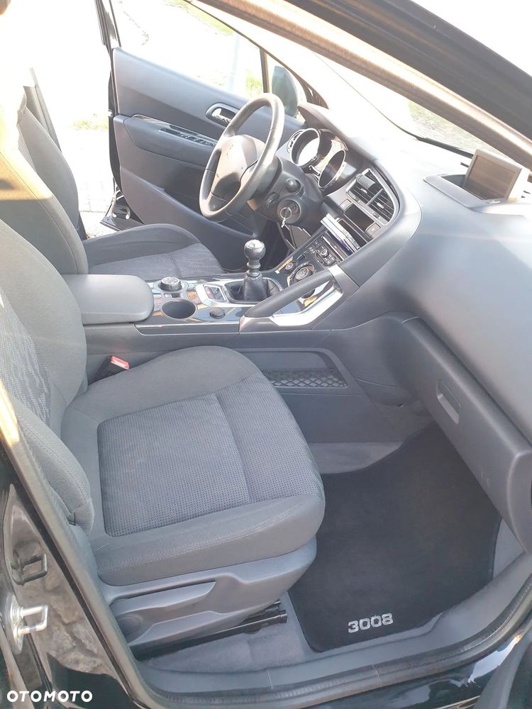 Peugeot 3008 1.6 HDi Active - 32