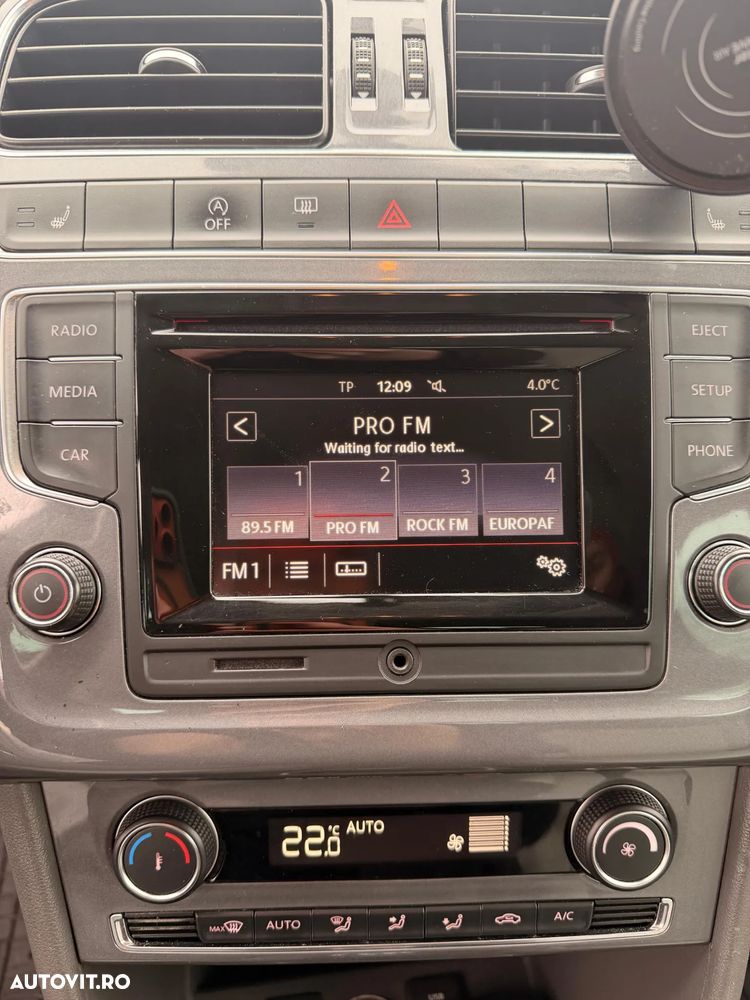 Volkswagen Polo - 11