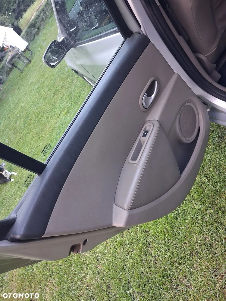 Renault Clio - 29