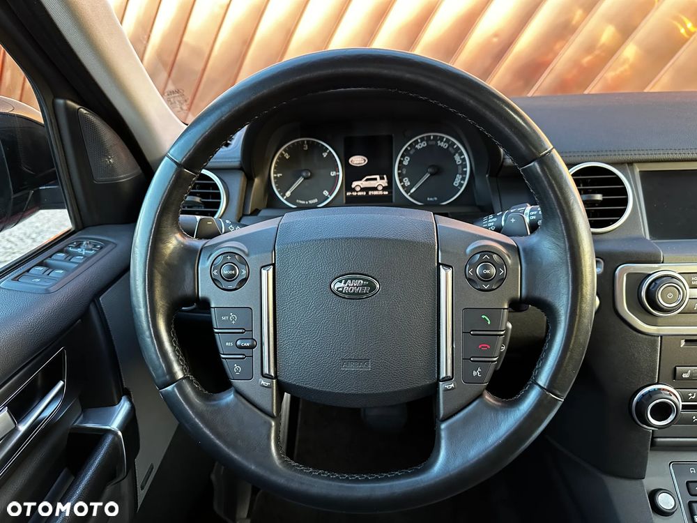 Land Rover Discovery 3.0SD V6 SE - 27