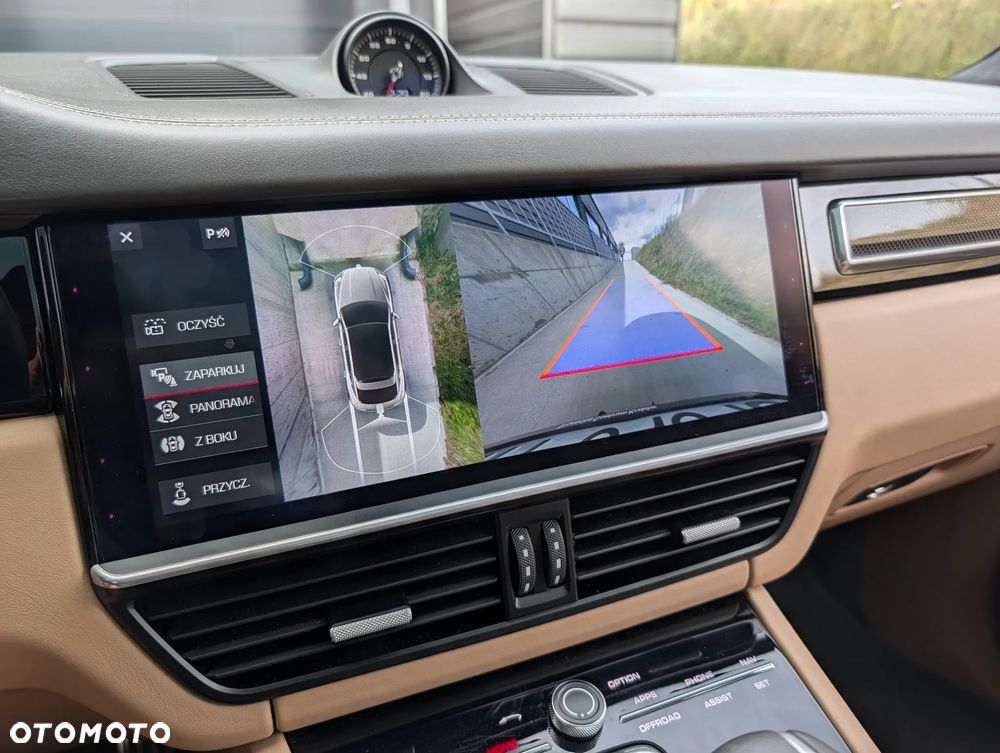 Porsche Cayenne - 20