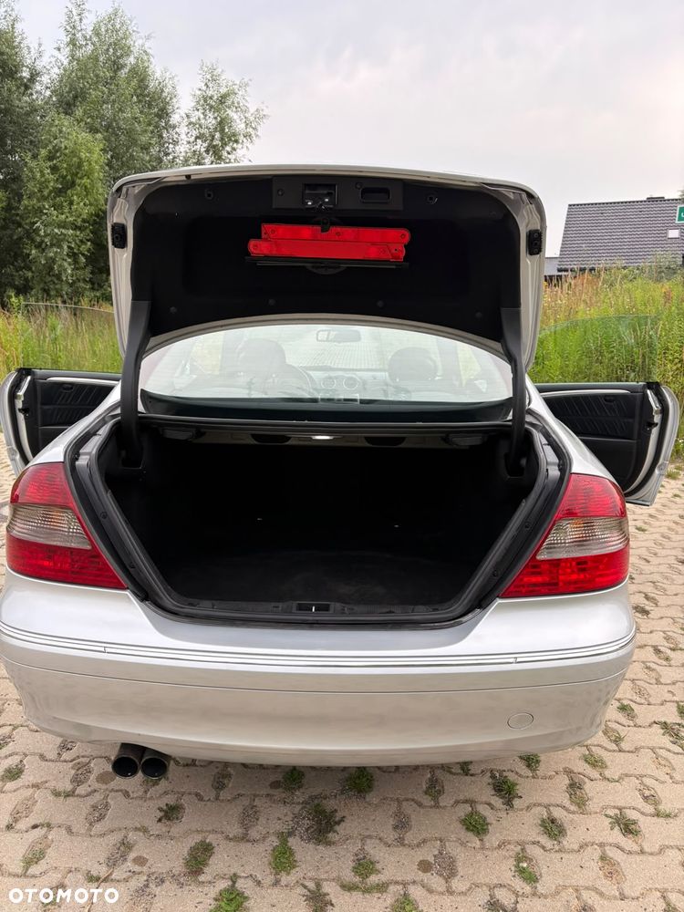 Mercedes-Benz CLK 220 CDI Avantgarde - 21
