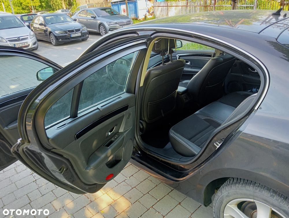 Renault Laguna 2.0 dCi Bose Edition - 11