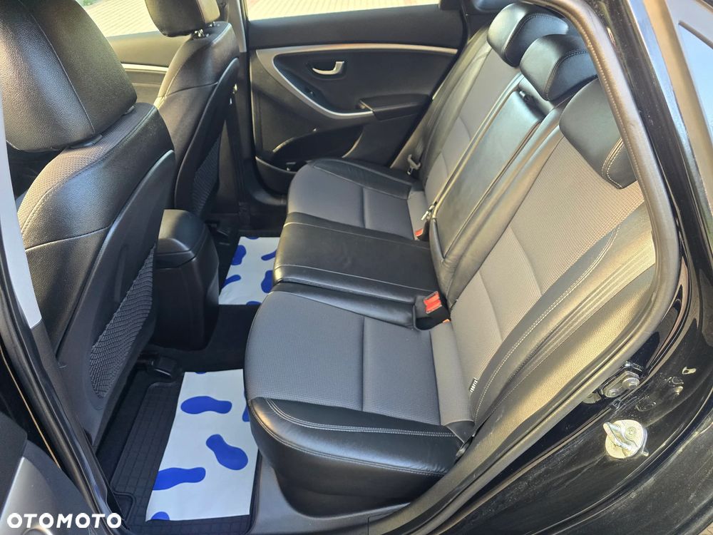 Hyundai i30 1.4 Premium - 22