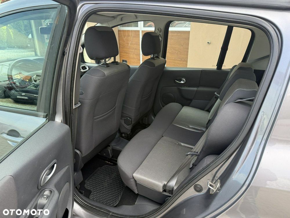 Renault Modus - 21