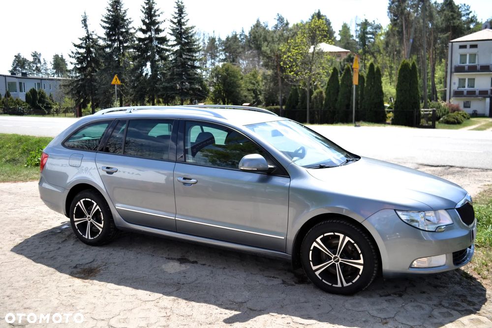 Skoda Superb 2.0 TDI Ambition - 15