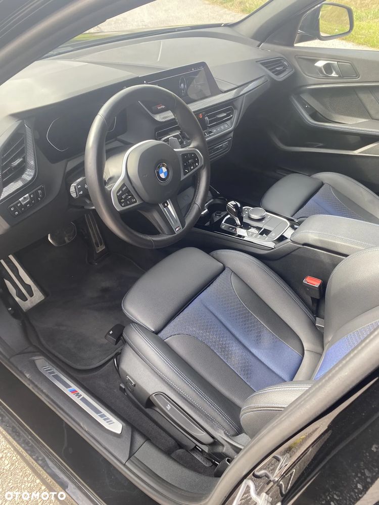 BMW Seria 1 120d xDrive M Sport - 8