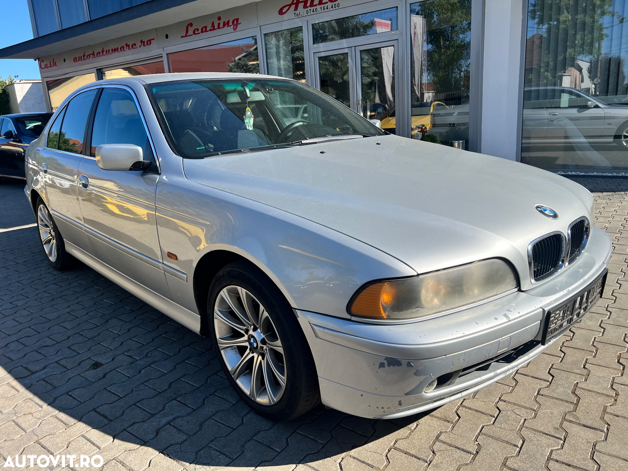 BMW Seria 5 520d Touring - 9