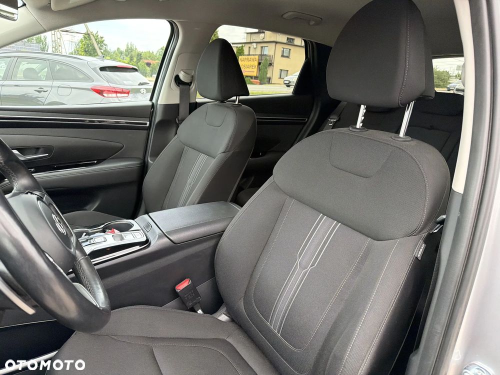 Hyundai Tucson 1.6 T-GDi HEV Executive 4WD - 12