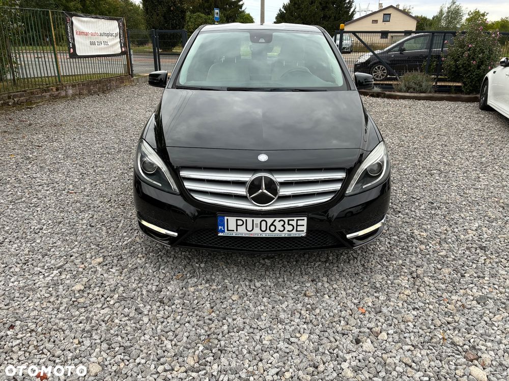 Mercedes-Benz Klasa B 180 7G-DCT Edition - 2