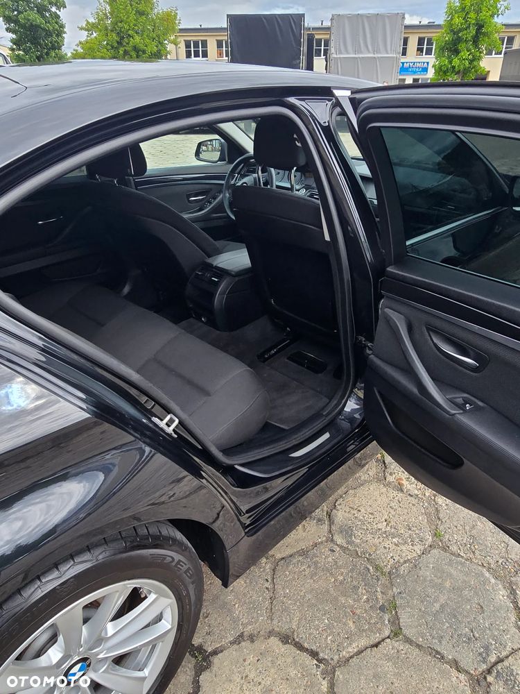 BMW Seria 5 535i - 17