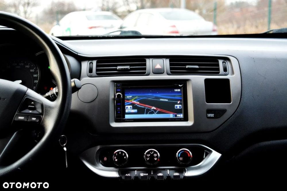 Kia Rio 1.2 Attract - 7