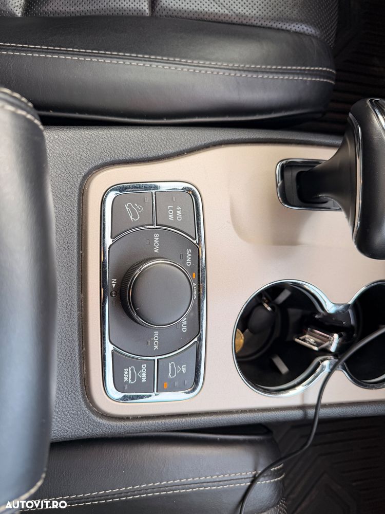 Jeep Grand Cherokee 3.0 TD AT Overland - 13