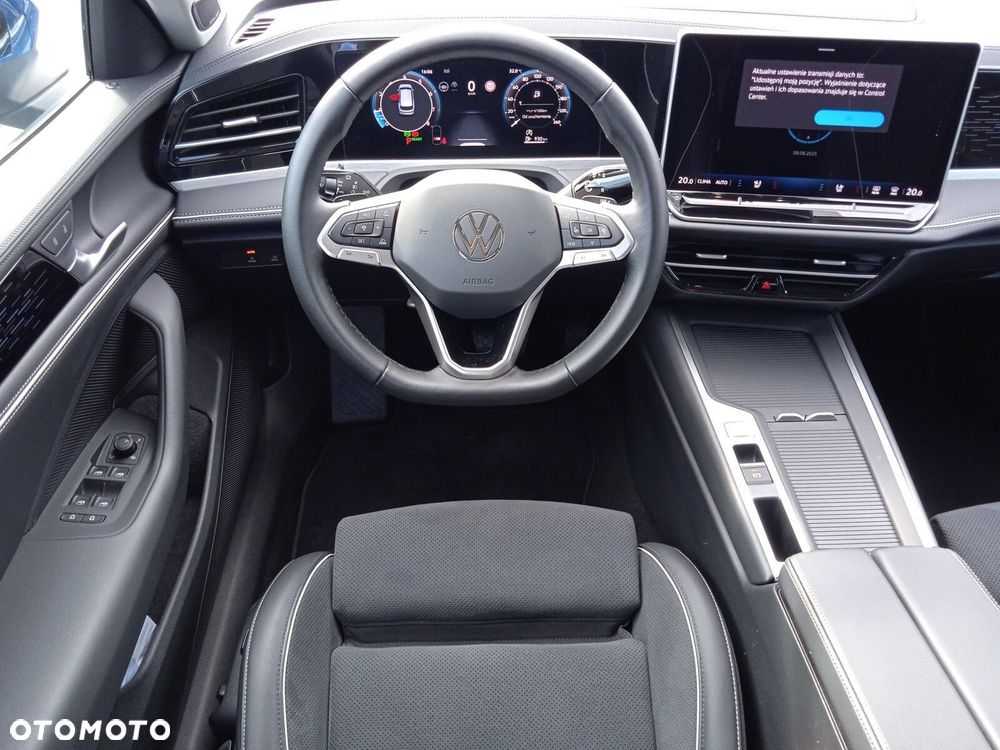 Volkswagen Passat - 12