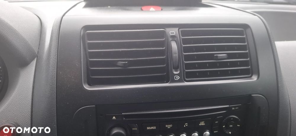 Peugeot Expert 2,0 RHK (DW10UTED4) na części - 22