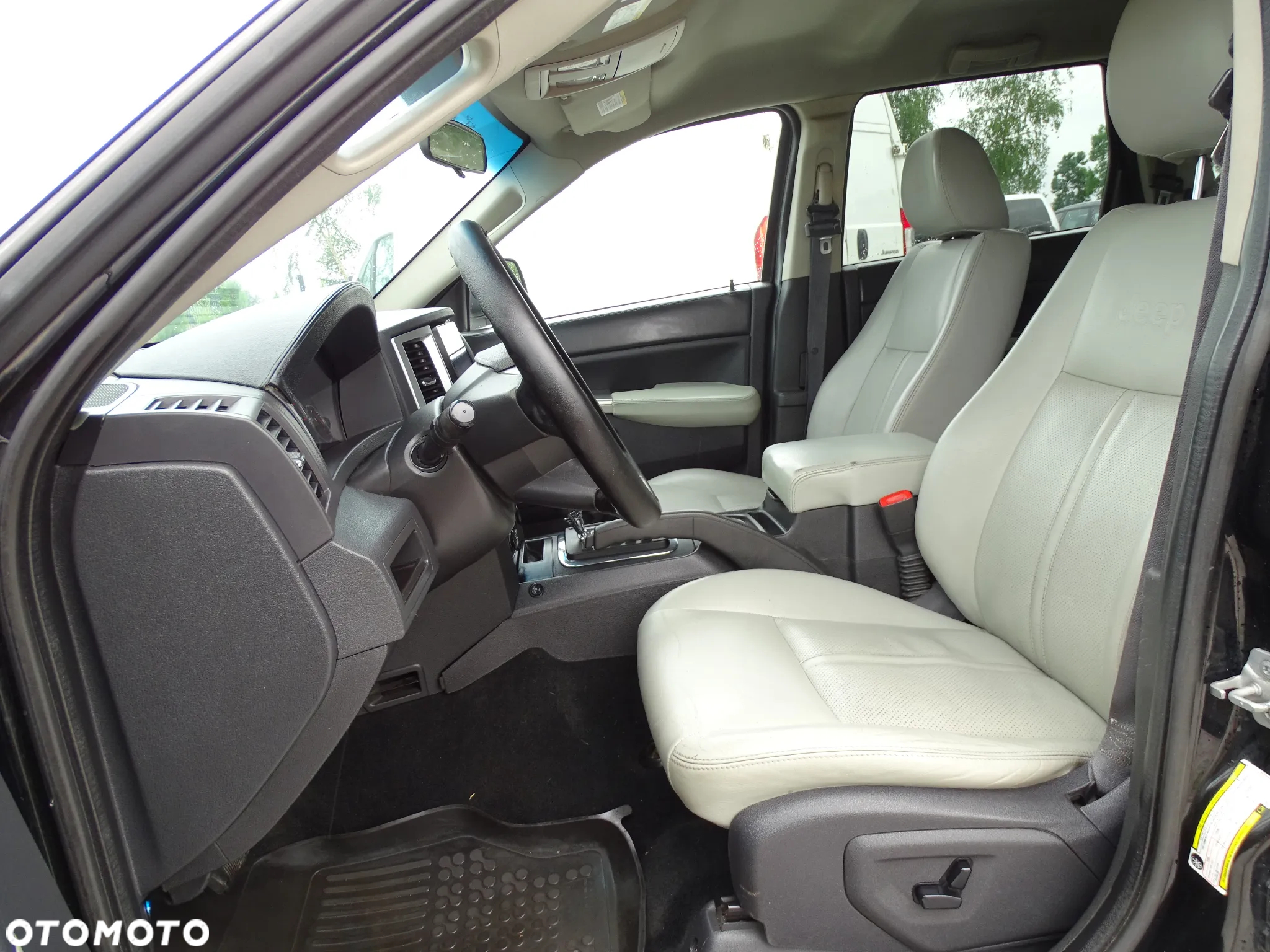 Jeep Grand Cherokee 3.7 V6 - 4