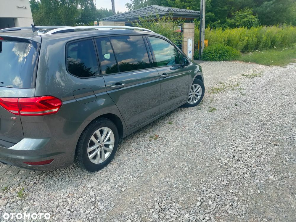 Volkswagen Touran 1.4 TSI BMT Comfortline DSG - 4