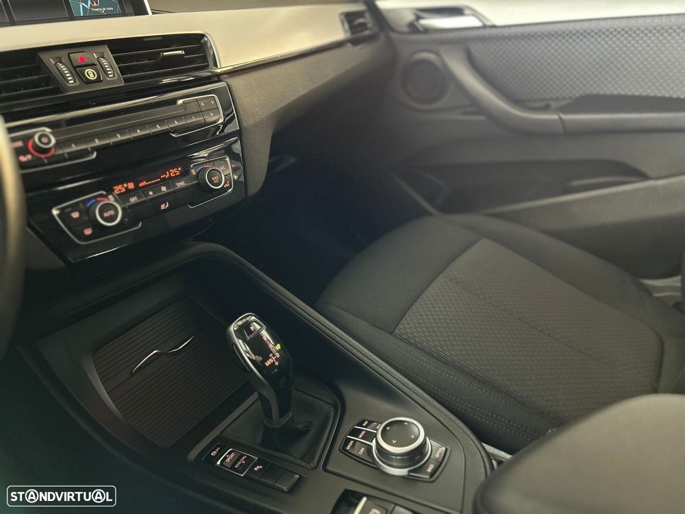 BMW X1 16 d sDrive Advantage Auto - 31