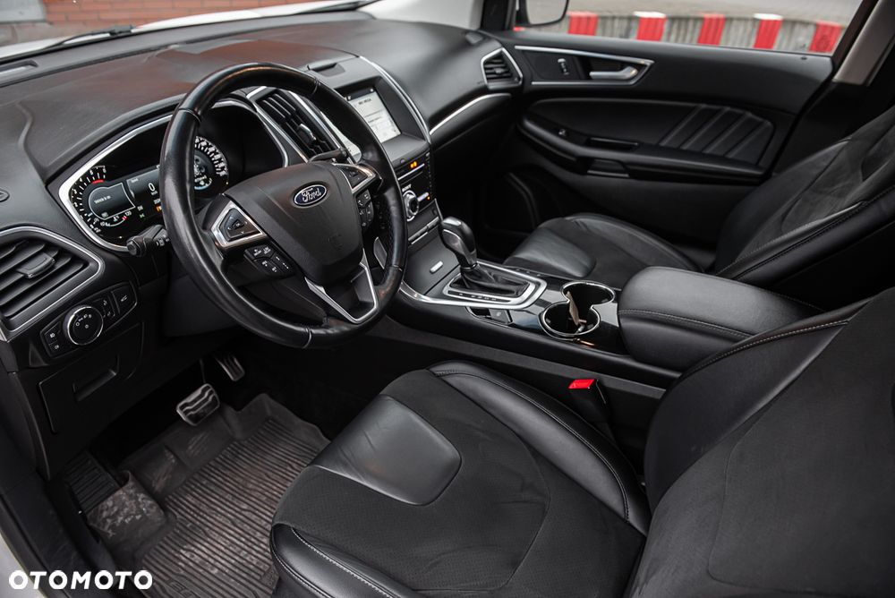 Ford Edge 2.0 TDCi Bi-Turbo 4x4 Titanium - 15