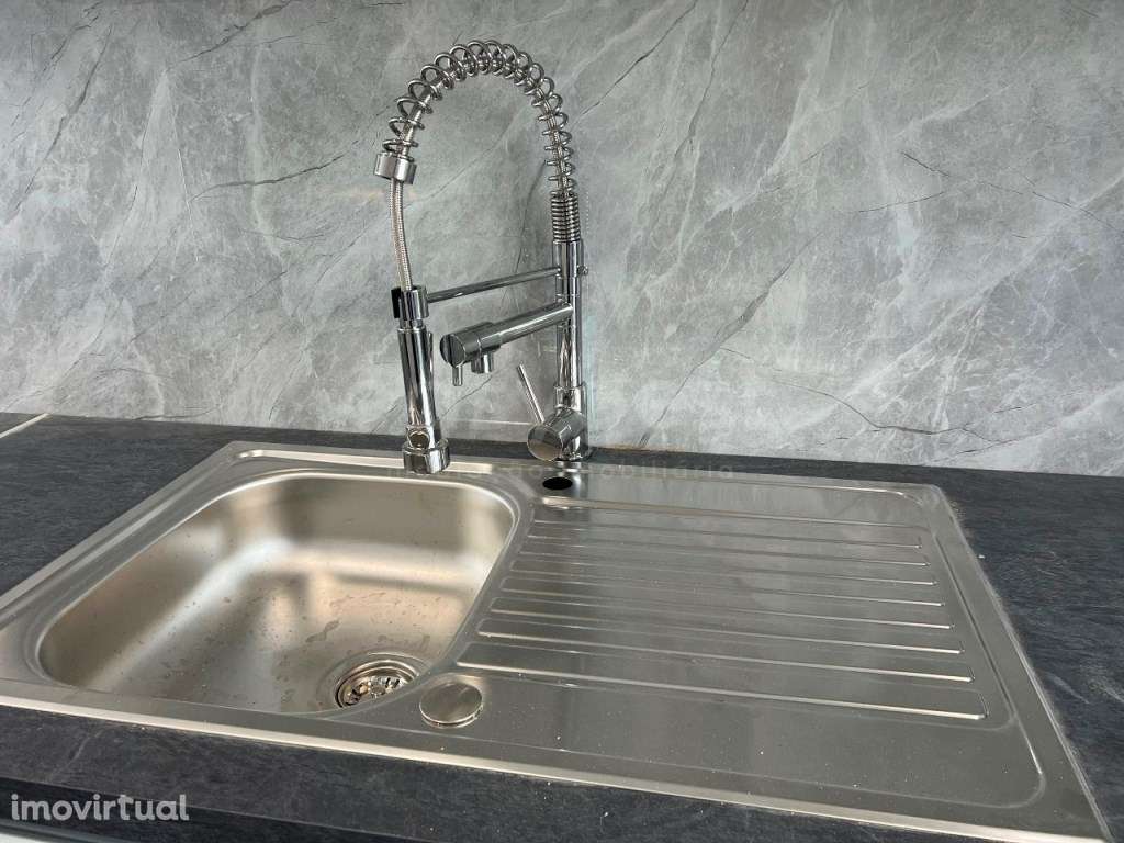 T2 Remodelado e Equipado em Benfica - Grande imagem: 4/13