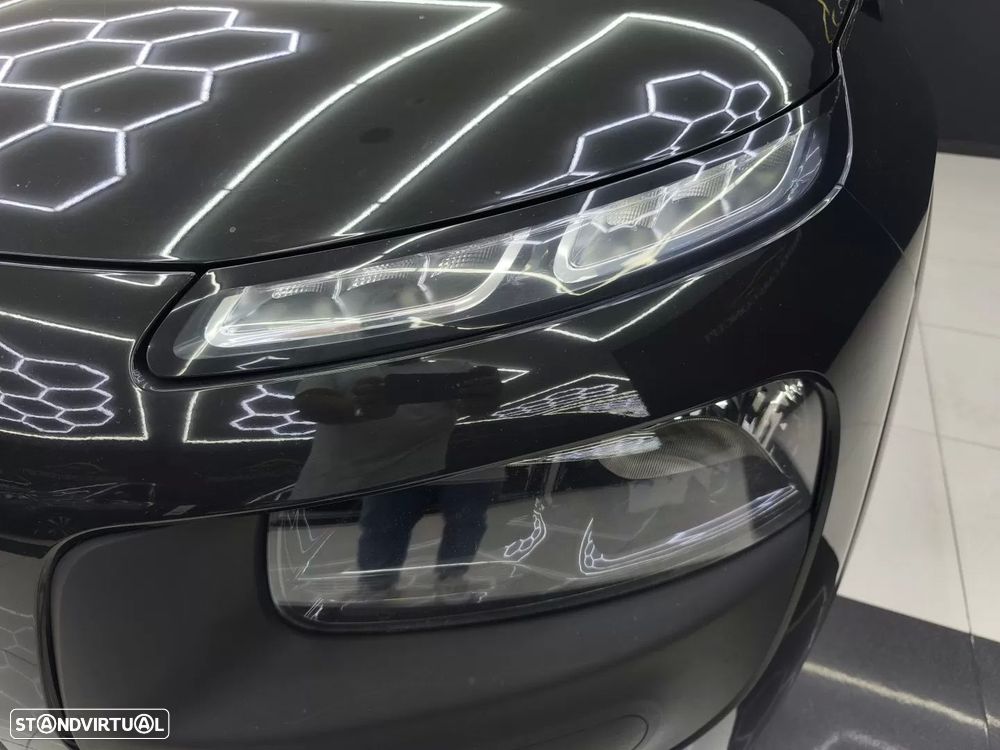 Citroën C4 Cactus 1.5 BlueHDi Shine Pack — fotografia 12