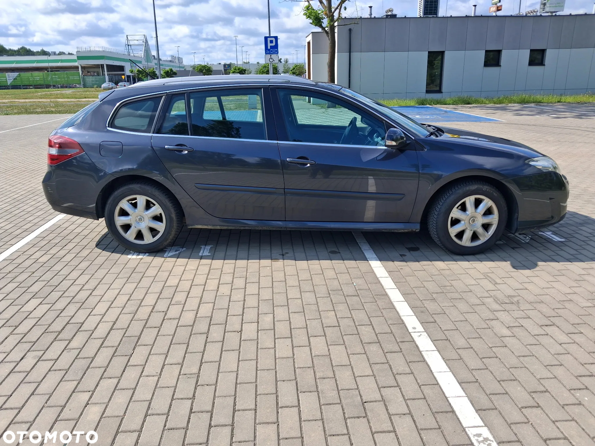 Renault Laguna - 9