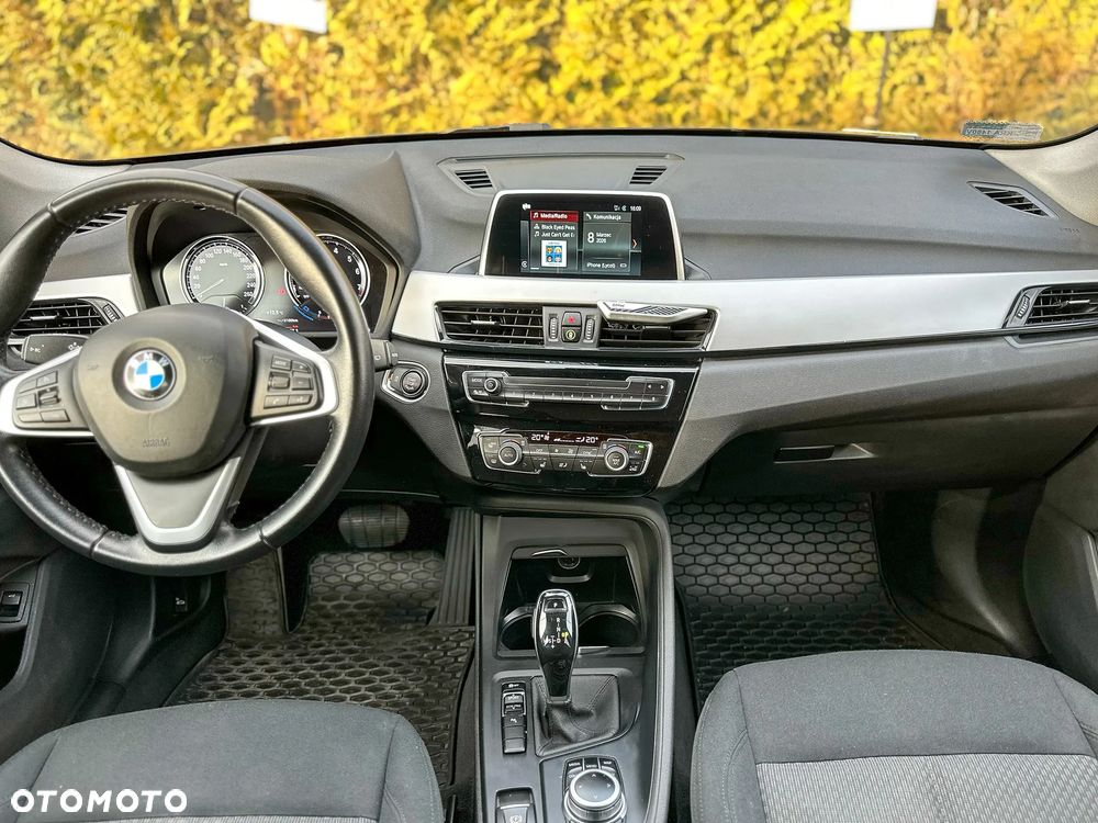 BMW X1 sDrive20i GPF - 15