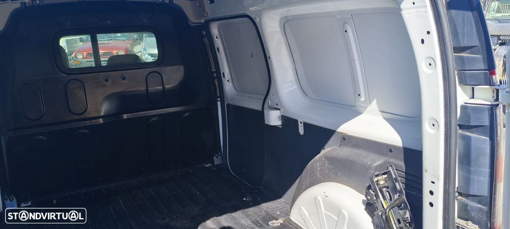 Renault KANGOO 1.5 DCI LONGA 3 LUG - 21