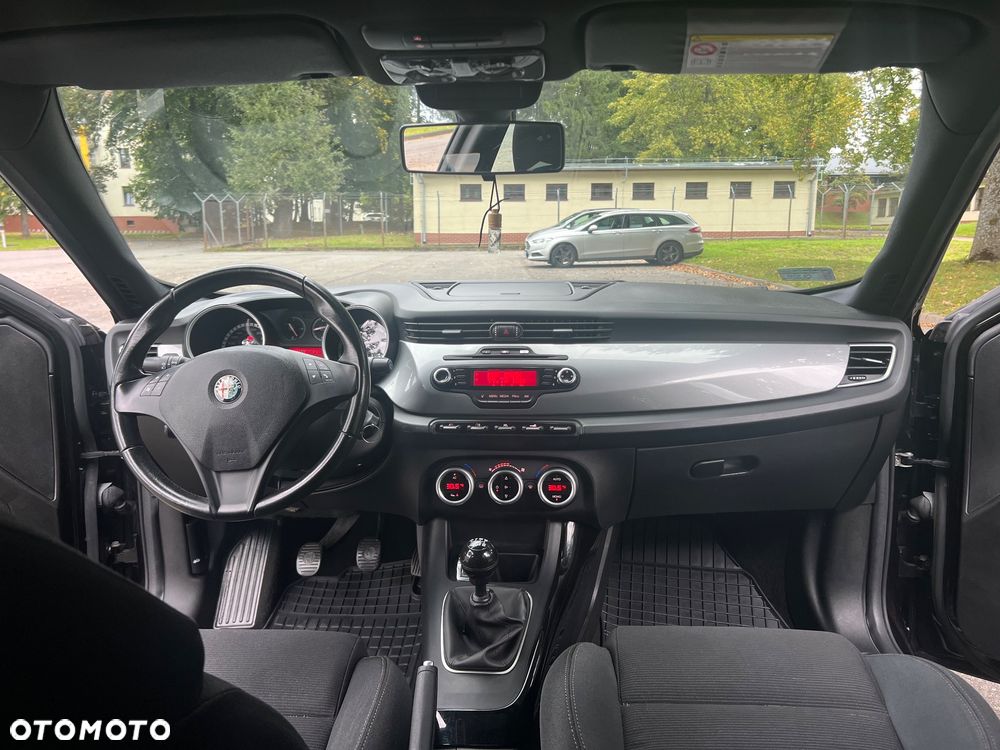 Alfa Romeo Giulietta - 4