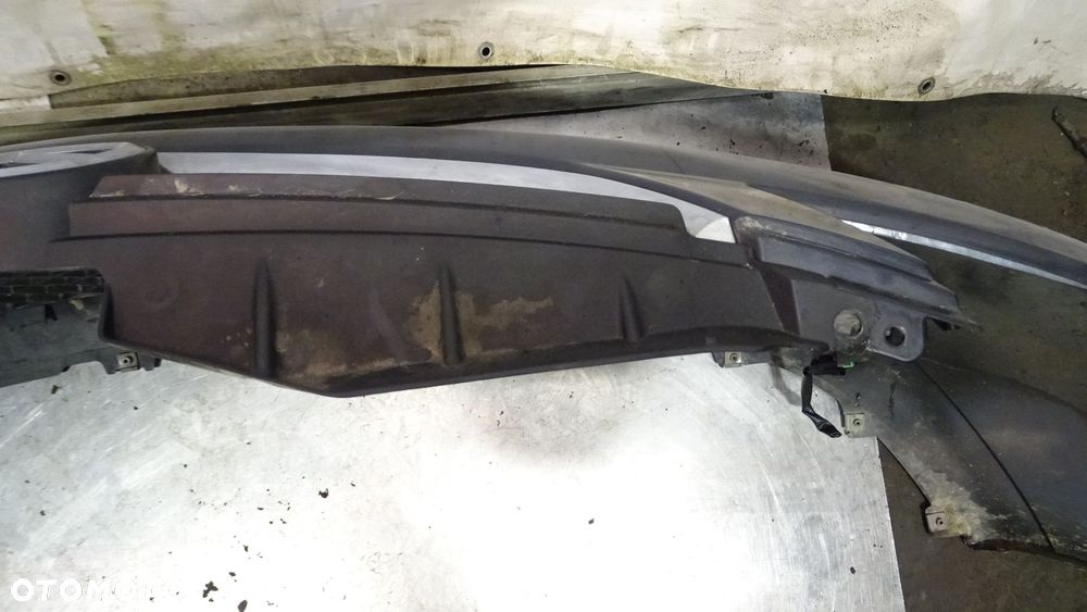 ZDERZAK PRZÓD MAZDA 5 I 2.0 - 18