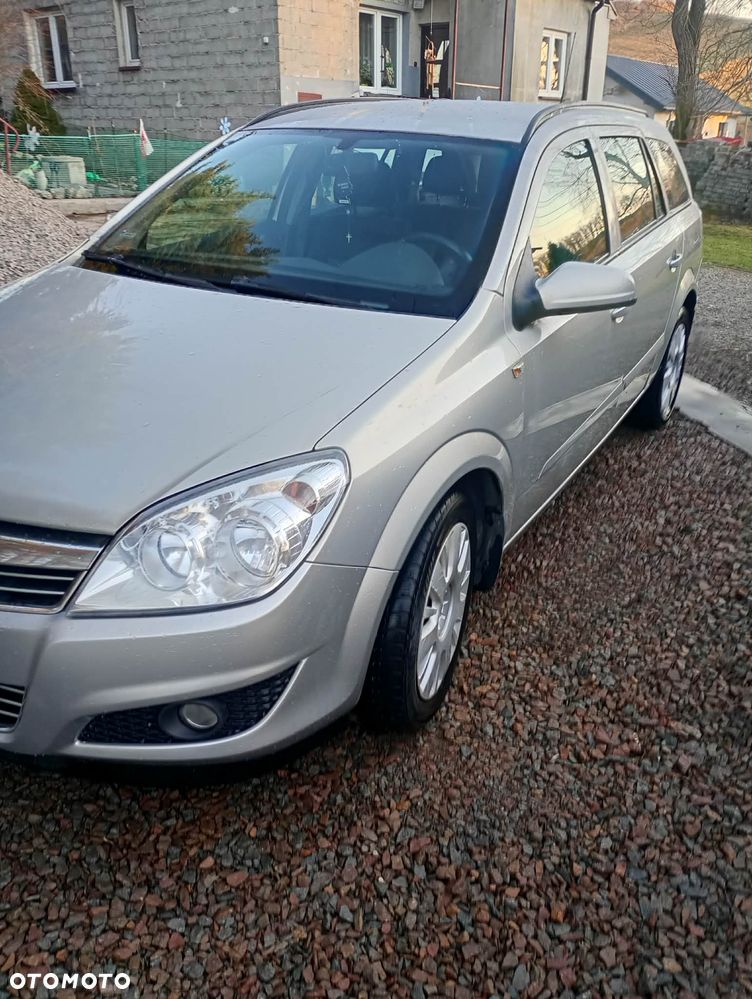 Opel Astra - 2