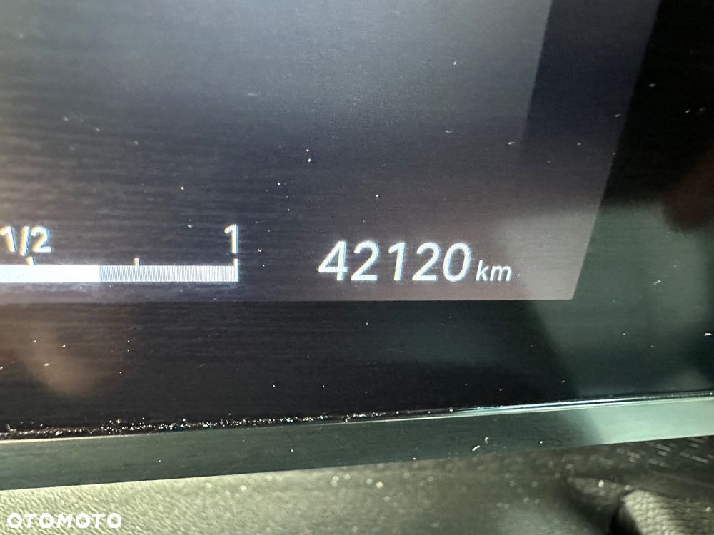 Citroën C4 BlueHDi 130 Stop&Start EAT8 SHINE - 18