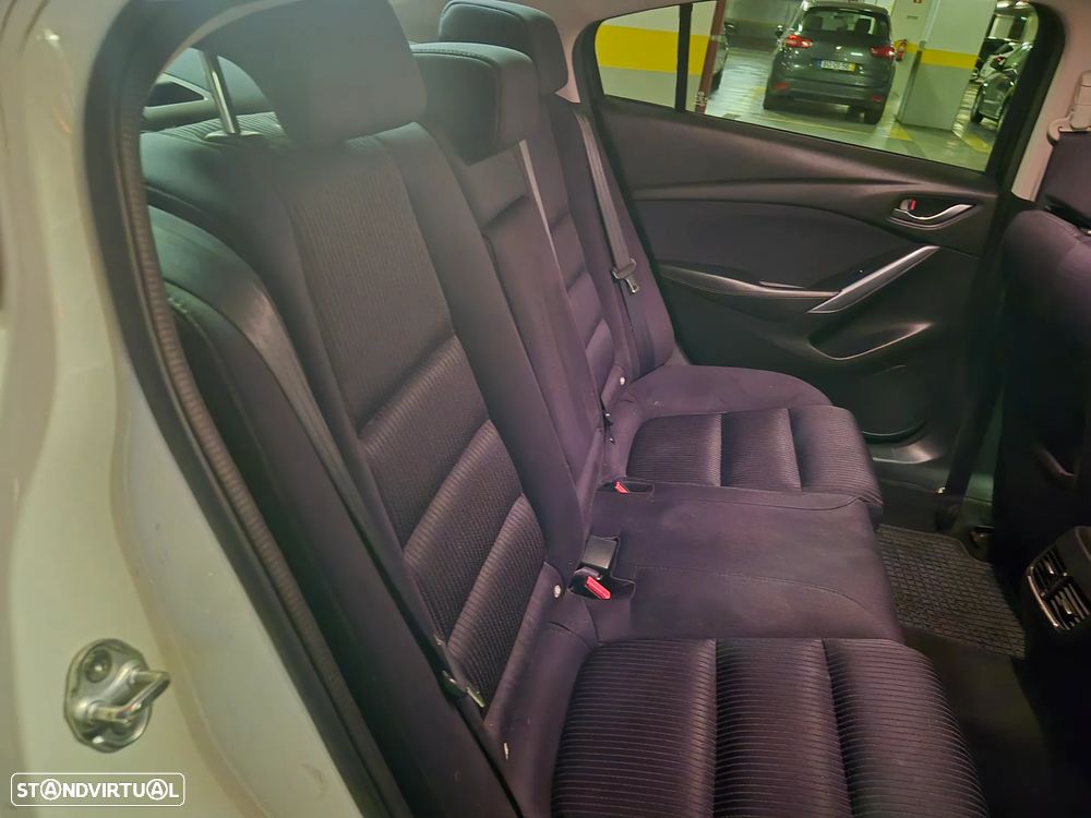 Mazda 6 2.2 SKY-D Evolve Navi 104g - 41