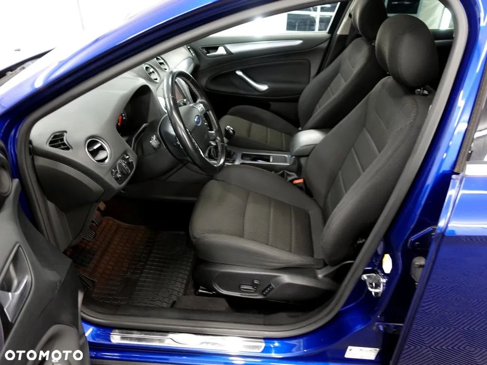 Ford Mondeo 2.0 TDCi Titanium - 8