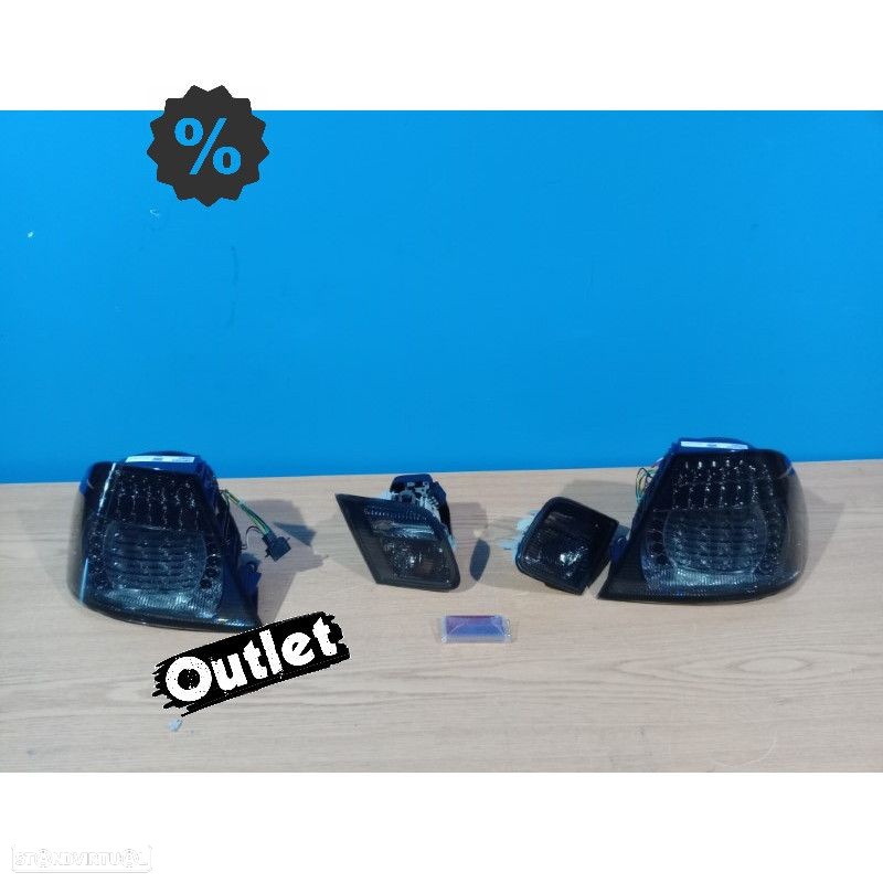 R147281C1 FAROLINS TRASEIROS LED BMW E46 03-06 ESCURECIDOS LOOK M3 - 5