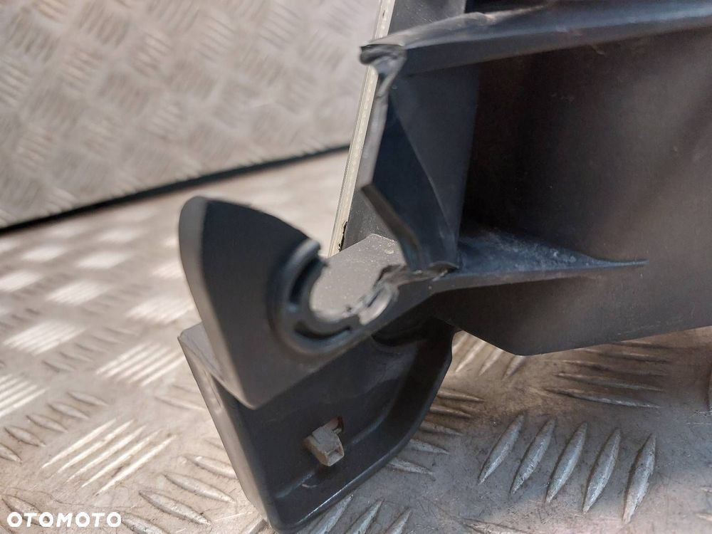 LAMPA REFLEKTOR PRAWY PRZÓD + LISTWA SUBARU FORESTER I - 7