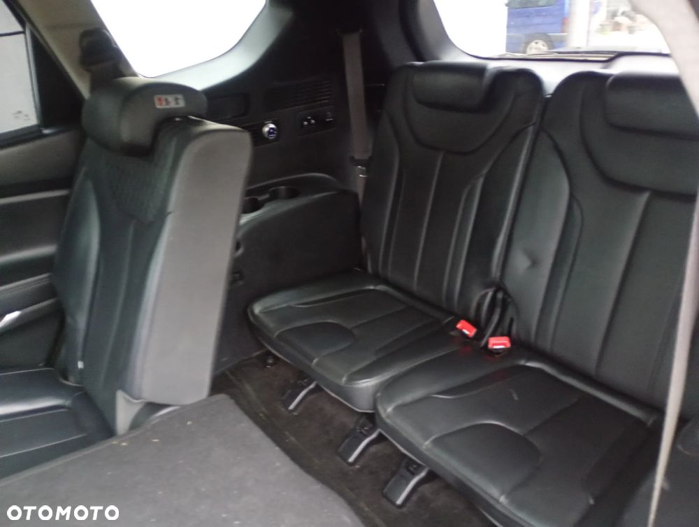 Hyundai Santa Fe 2.0 CRDi Premium 4WD 7os - 27