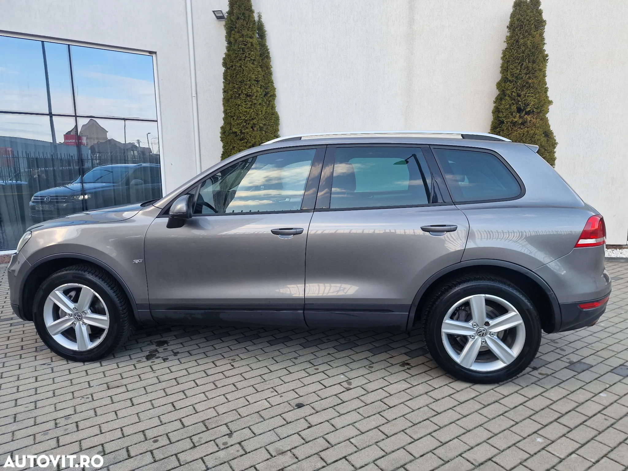Volkswagen Touareg 3.0 V6 TDI Blue Motion DPF Automatik - 3