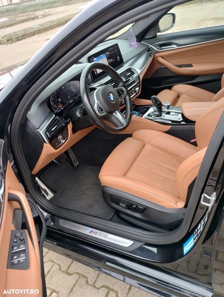 BMW Seria 5 520d xDrive Aut. M Sport Edition - 9